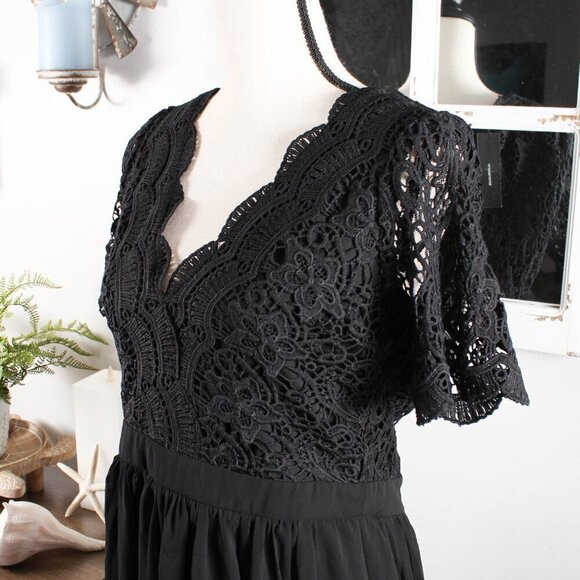 CLEARANCE Lulus Black Lace Dress Size Large, NWT - Picture 2 of 7